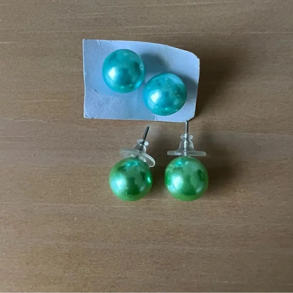 6 pairs of Earrings!!!! - Picture 10 of 13